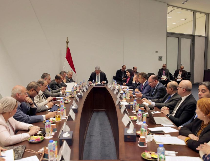 وزير السياحة والآثار يترأس اجتماع مجلس إدارة هيئة المتحف المصري الكبير