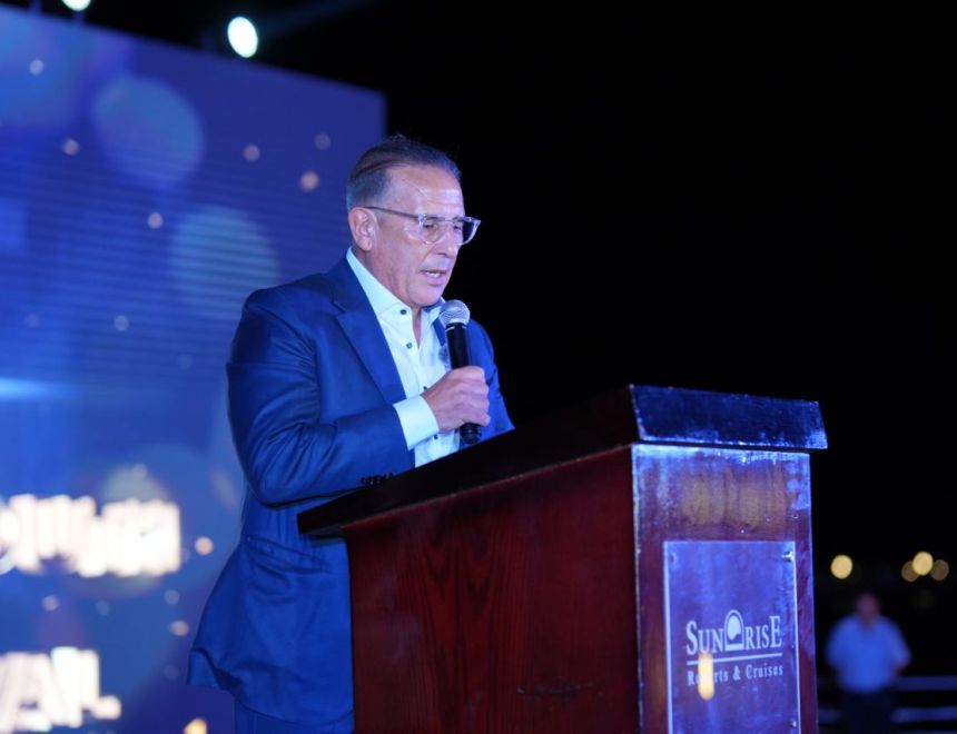 انطلاق مهرجان الغردقة لسينما الشباب.. و«الشاعر» يؤكد: المهرجانات أداة فعّالة للترويج السياحي 