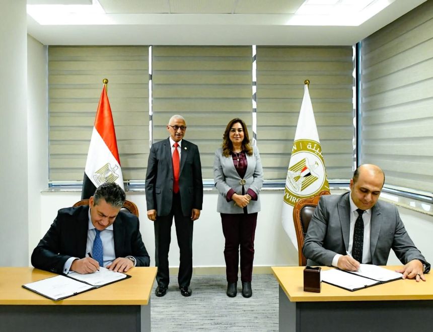 البيئة: تعاون لتوفير 1000حاوية مجهزة خصيصًا لجمع المخلفات من المناطق المحيطة وتسليمها إلى شمال سيناء