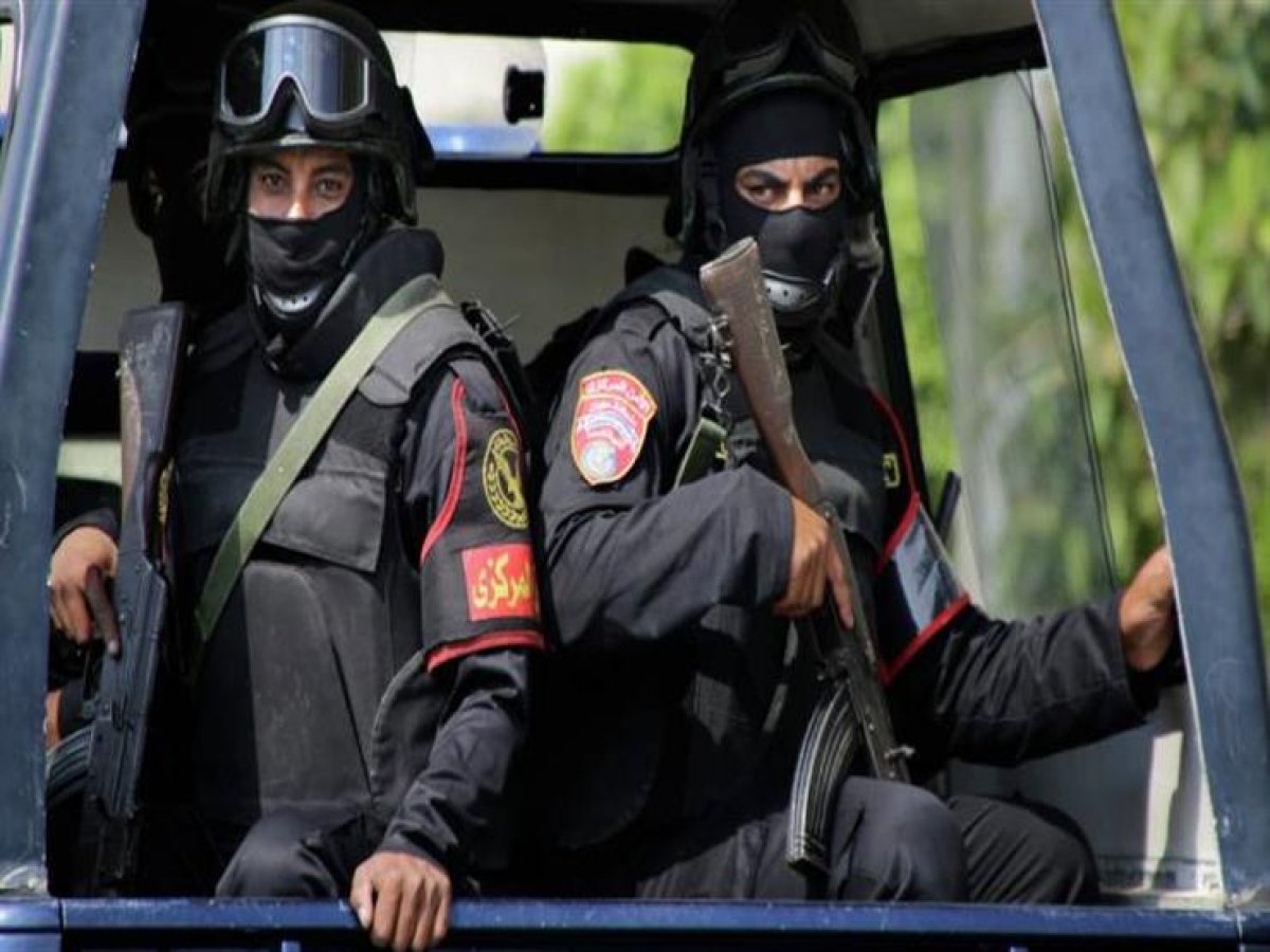 قبل العيد.. الأجهزة الأمنية تكثف حملاتها بالقاهرة وتضبط 4 تجار مخدرات خلال يوم