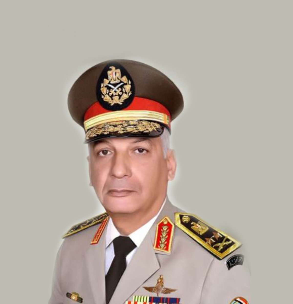  القوات المسلحة تهنئ رئيس الجمهورية بمناسبة الذكرى الحادية والأربعين لتحرير سيناء