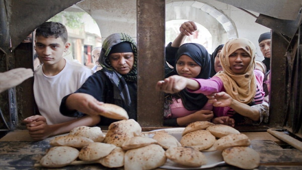 عاجل: الحكومة تنفي شائعة صدور قرار برفع سعر رغيف الخبز المدعم بدءاً من الشهر المقبل