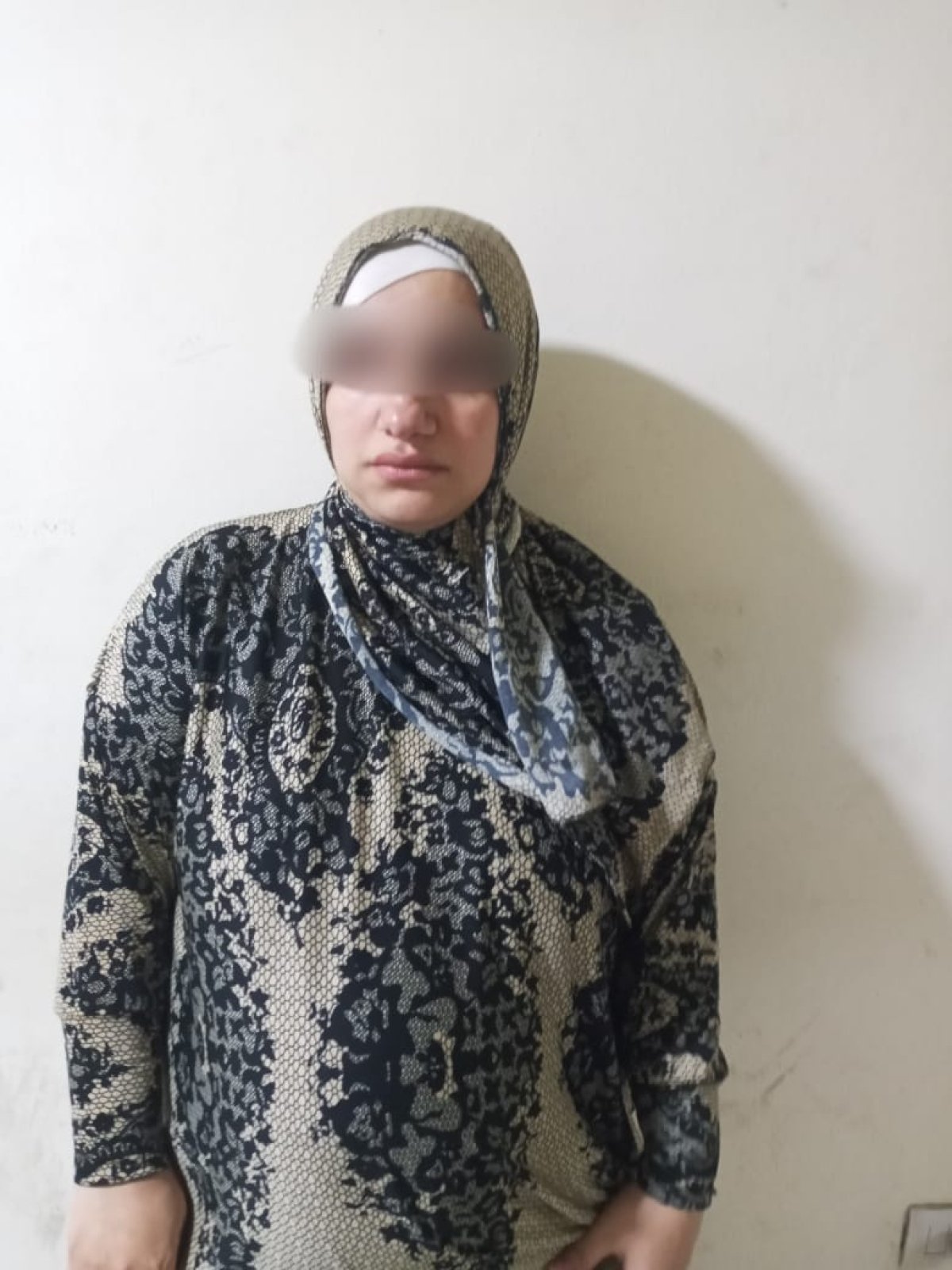 حبس البلوجر "أم زياد" بعد فيديو اكتشاف علاقة جنسية بين أطفالها
