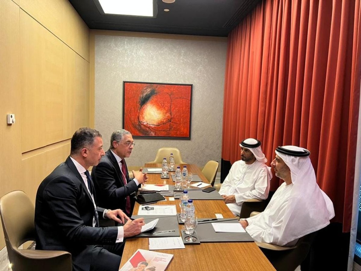 رئيس هيئة الاستثمار يلتقي بمجموعة من الشركات الإماراتية لبحث التعاون المشترك