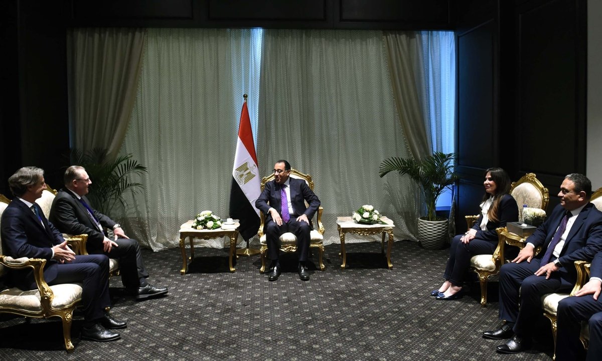 رئيس الوزراء يلتقى الأمين العام المساعد ومدير المكتب الإقليمي للدول العربية ببرنامج الأمم المتحدة الإنمائي