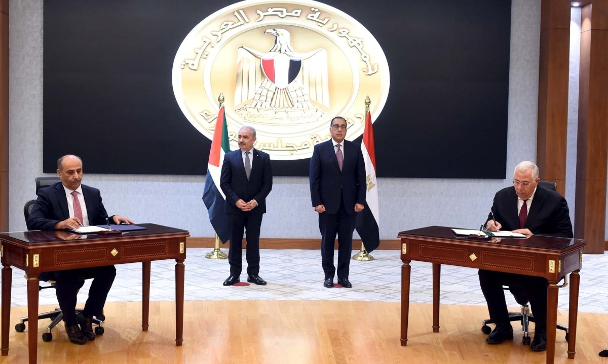 برئاسة مدبولي وأشتية.. توقيع عدد من الوثائق بين مصر وفلسطين على هامش مباحثات موسعة بين الجانبين