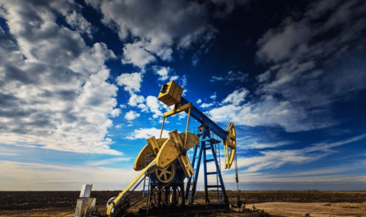 وكالة الطاقة الدولية ترفع توقعات الطلب على النفط في 2023 