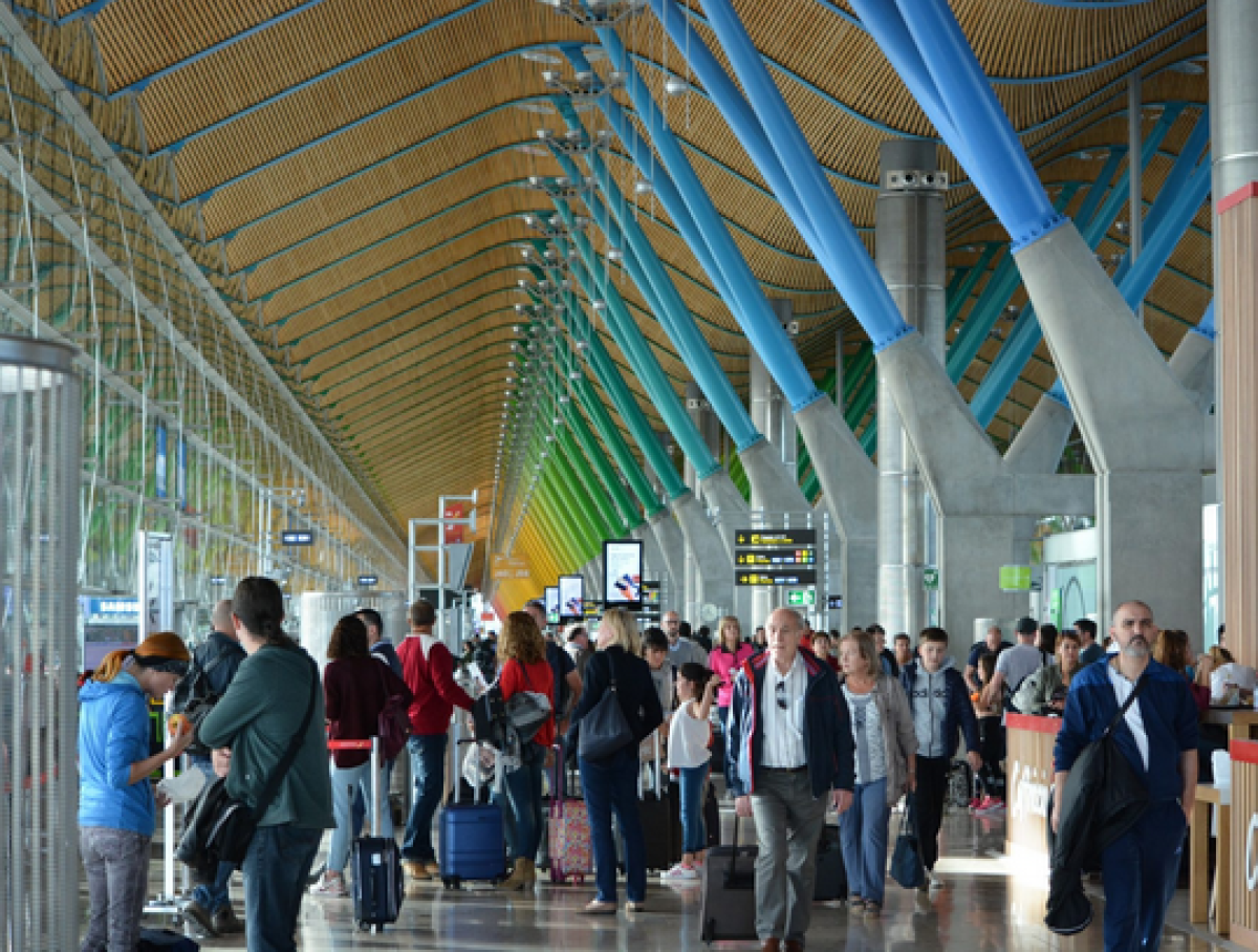 مقارنة بما قبل الجائحة.. حركة المسافرين بمطارات إسبانيا تتجاوز مستويات قياسية