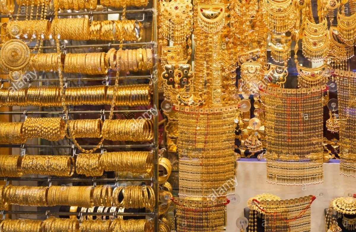 أسعار الذهب تواصل الارتفاع ..و43.32 جنيه سعر تحوطي للدولار بالأسواق