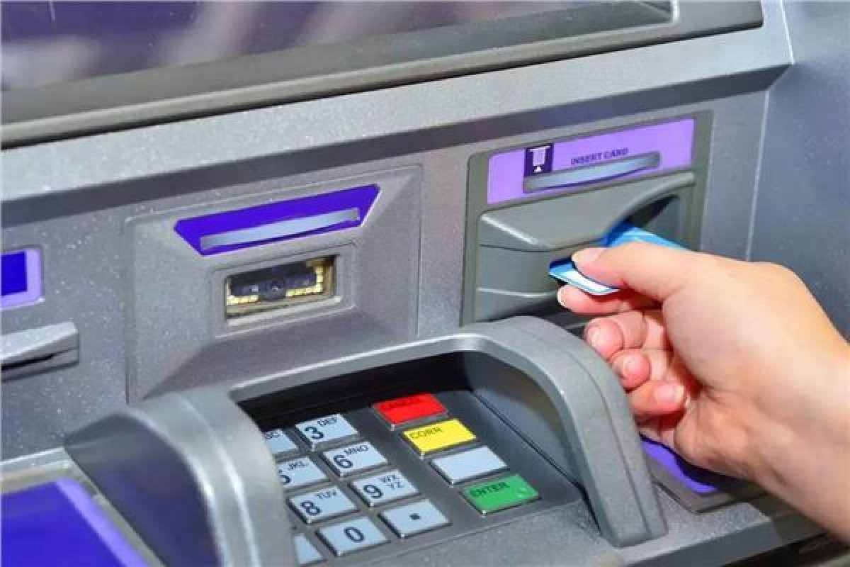 خطوات  «استرجاع الفيزا» بعد سحبها من الـ ATM