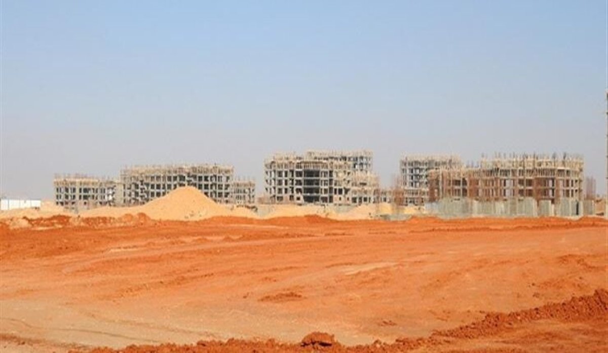 بدء تسليم قطع أراضي «بيت الوطن» المرحلة الثامنة للعاملين بالخارج بمدينة العبور