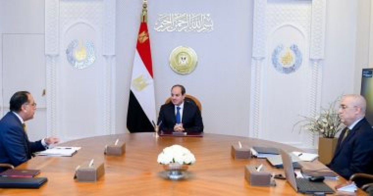 الرئيس السيسي يوجه بالانتهاء من المشروعات الجديدة لما تمثله من إضافة حقيقية للاقتصاد الوطني