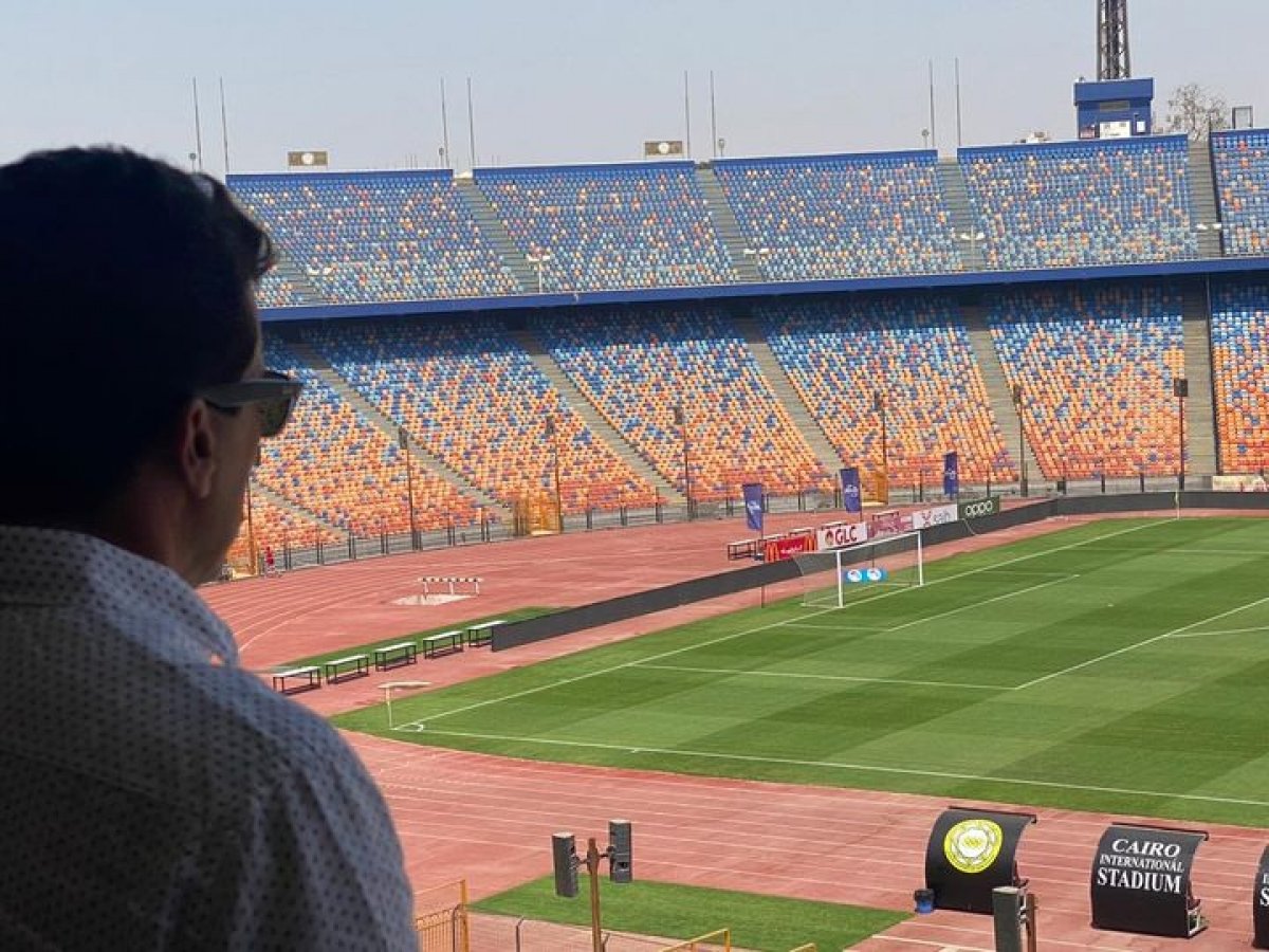 وزير الرياضة يتابع استعدادات إقامة نهائي بطولة إفريقيا بين الأهلي والزمالك بإستاد القاهرة 