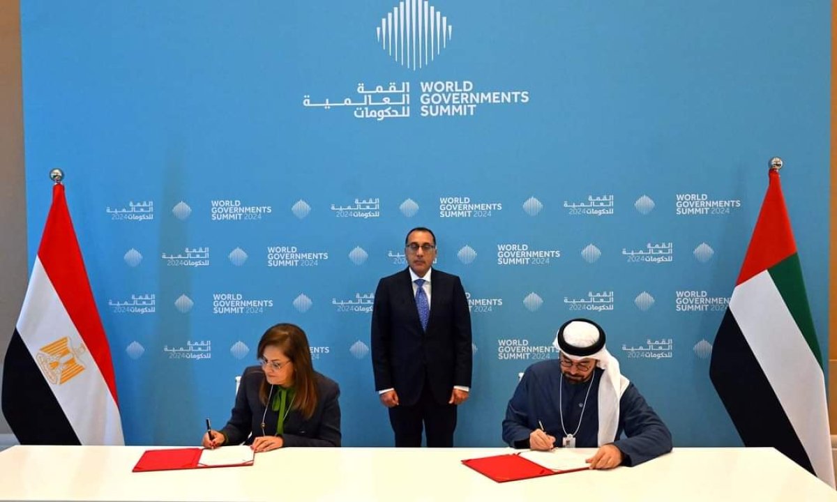 رئيس الوزراء يشهد التوقيع على ملحق تمديد مذكرة تفاهم في مجال تطوير العمل الحكومي بين مصر والإمارات