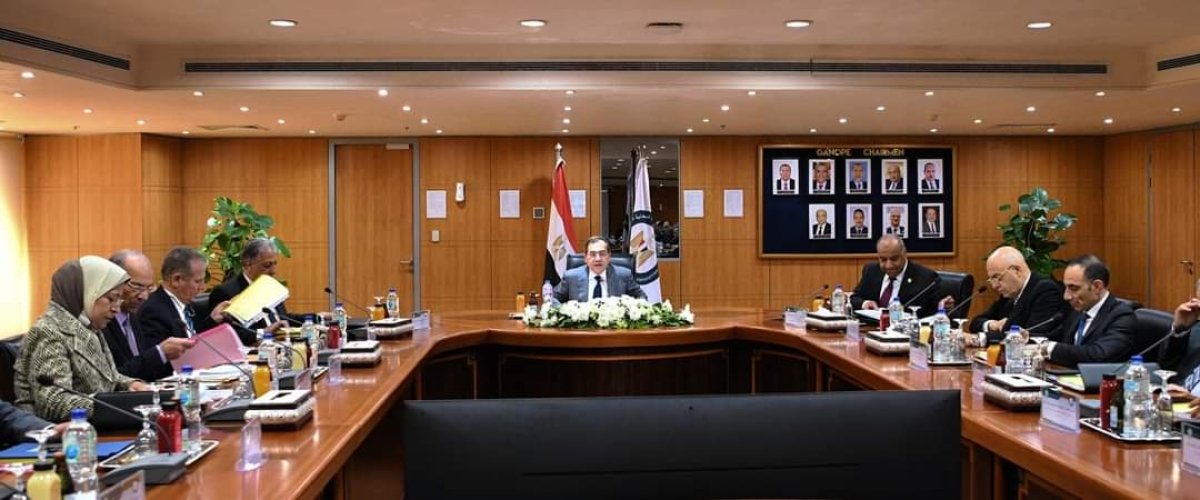  وزير البترول يترأس أعمال الجمعية العامة لشركة جنوب الوادي المصرية القابضة للبترول لاعتماد الموازنة التخطيطية للعام المالي 2024 / 2025 