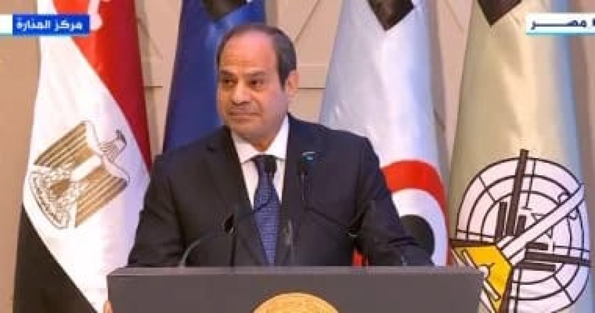 الرئيس السيسي: التاريخ سيحكي كيف كان العبور بمصر لبر الأمان صعبا وقاسيا والمصريون أنقذوا وطنهم