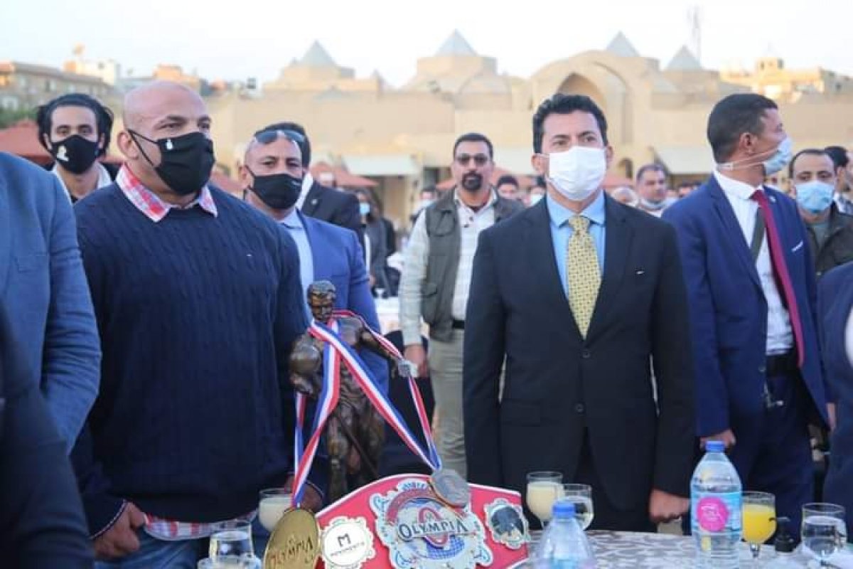 وزير الرياضة يشهد المؤتمر الصحفى العالمى لـ«البيج رامى» فى الأهرامات 