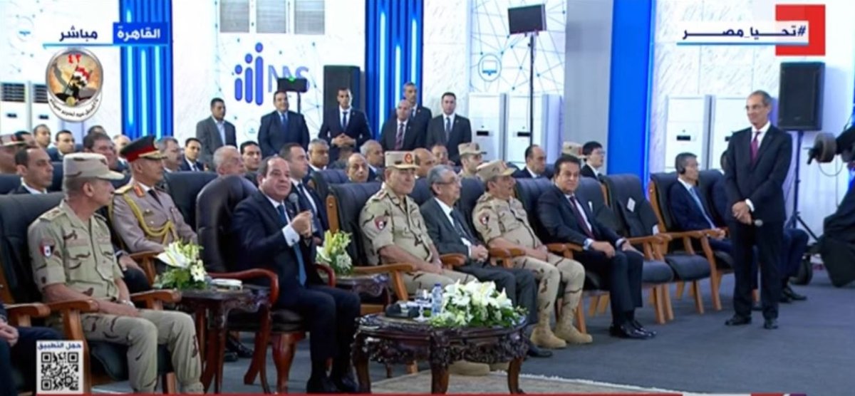 الرئيس السيسي للمصريين: «في وظائف تكنولوجية بتعمل 100 ألف دولار في السنة»