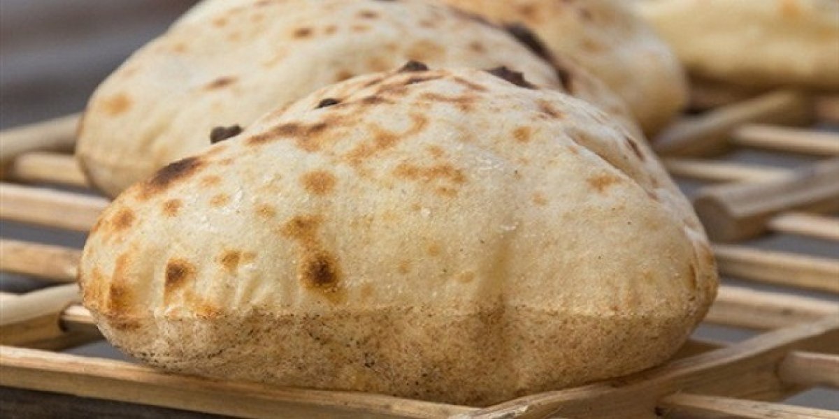 الحكومة توضح حقيقة رفع سعر رغيف الخبز المدعم بدءاً من الشهر المقبل
