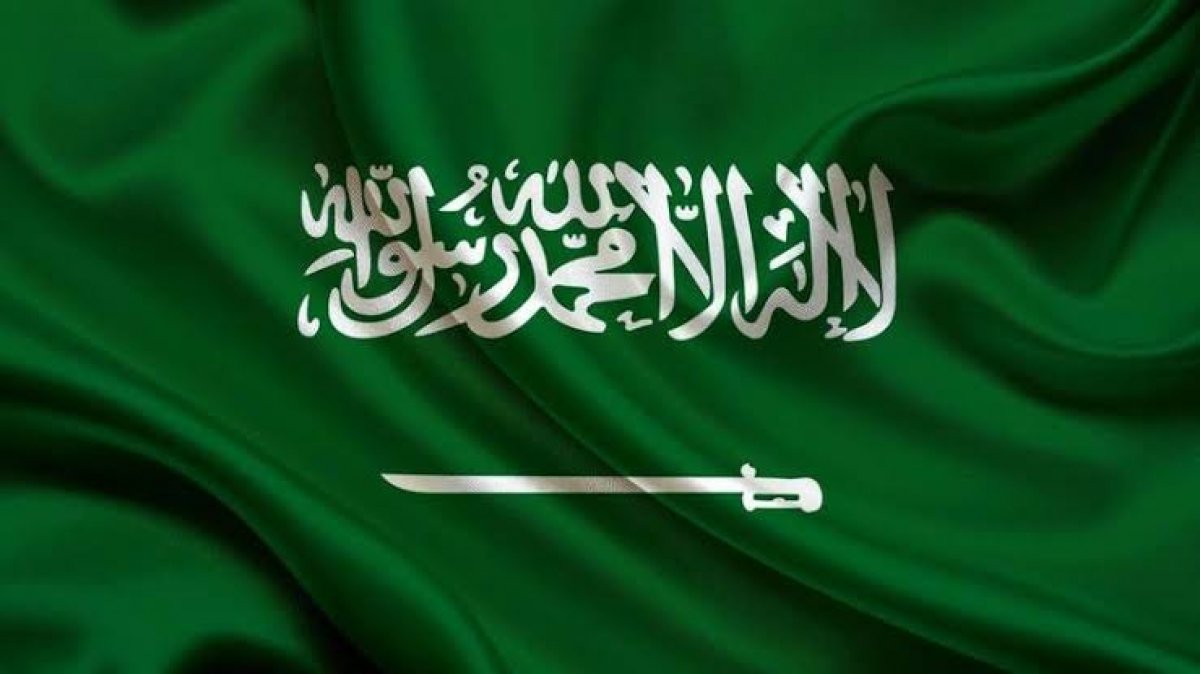 السعودية: فرض حظر التجوال على مدار ٢٤ ساعه بمكه والمدينه المنورة