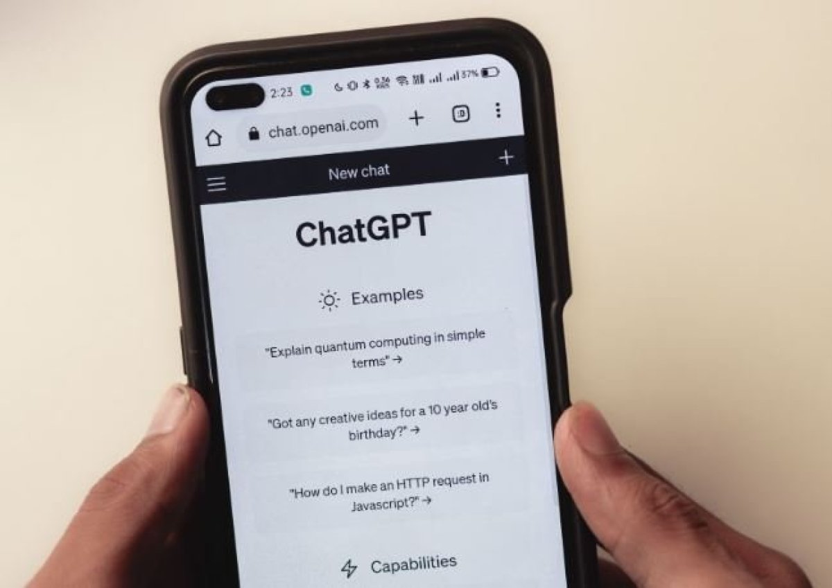 «دراسة» تكشف عن أخطاء متكررة في أداة بحث «ChatGPT»