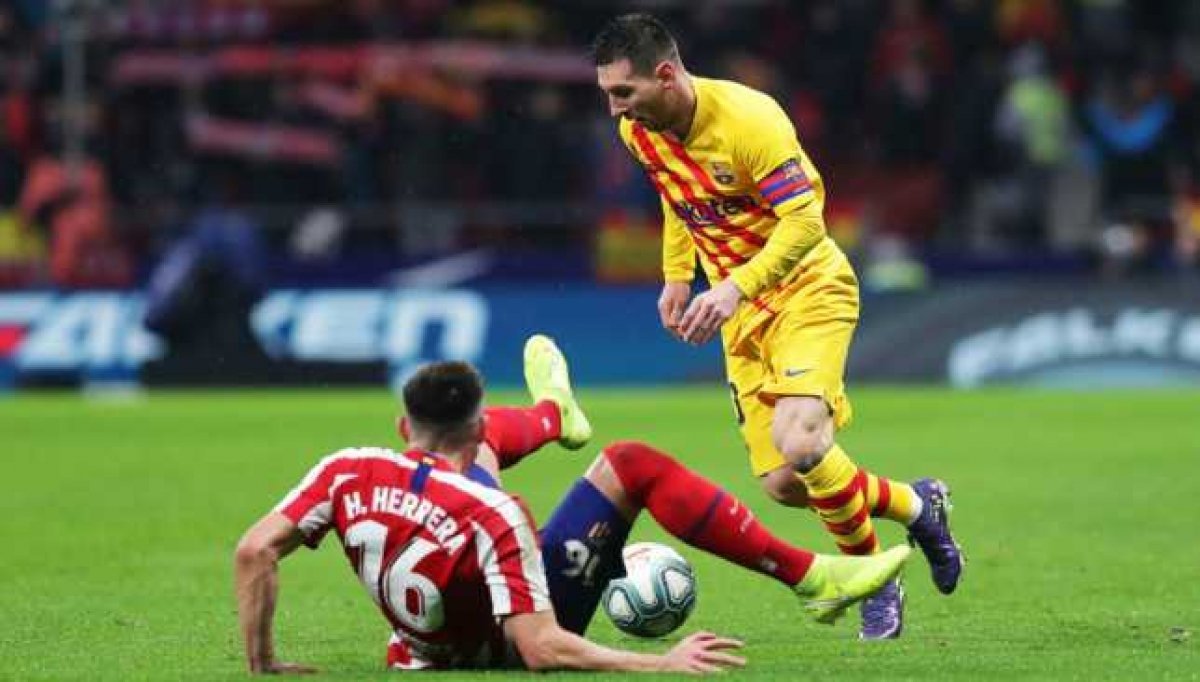 ميسي يقود هجوم برشلونة أمام سوسيداد بالدوري الإسباني