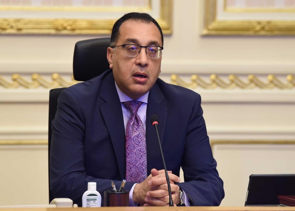 رئيس الوزراء يتفقد الأعمال بمحور محمد أنور السادات (ترسا سابقا)  