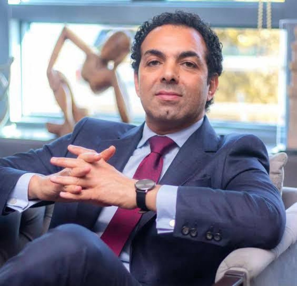من مسجد مصر إلى لايسن فالي... كيف يصنع المعماري محمد طلعت قوة مصر الناعمة عبر العمارة؟