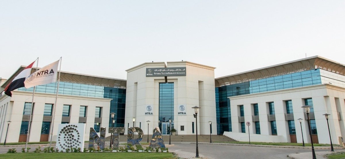 «تنظيم الاتصالات»: تعويض العملاء المتأثرين بتعطل الخدمة بعد حريق السنترال