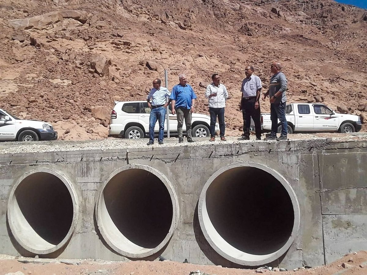 وزير الري يتابع موقف جاهزية منشآت الحماية من أخطار السيول لاستقبال موسم السيول والأمطار الغزيرة