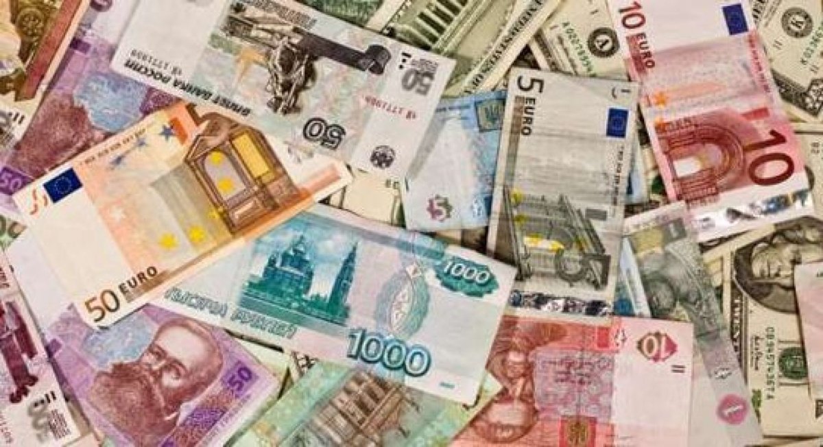تراجع أسعار العملات العربية مقابل الجنيه المصري في تعاملات اليوم الخميس