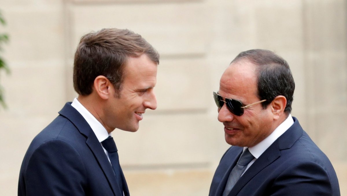  الرئيس السيسي يهنئ الرئيس الفرنسي بمناسبة فوزه بالانتخابات الرئاسية