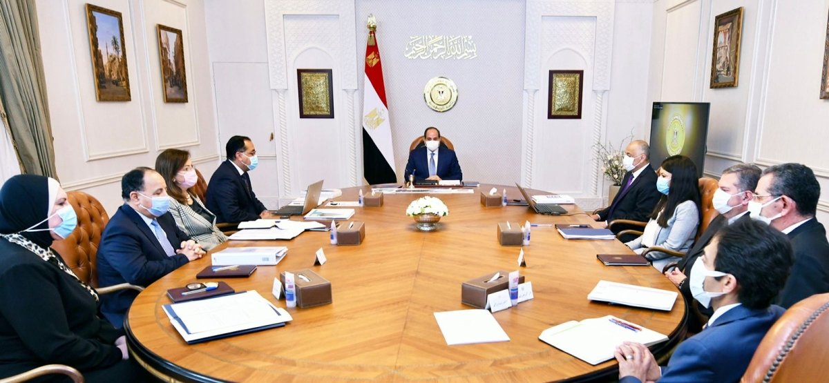 عاجل: الرئيس السيسي يجتمع مع المجموعة الوزارية الاقتصادية
