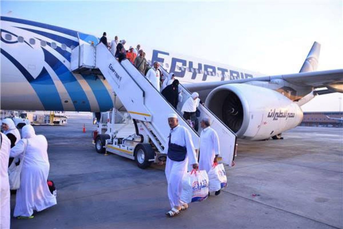 «مصر للطيران» تسير 9 رحلات اليوم لنقل حجاج بيت الله الحرام