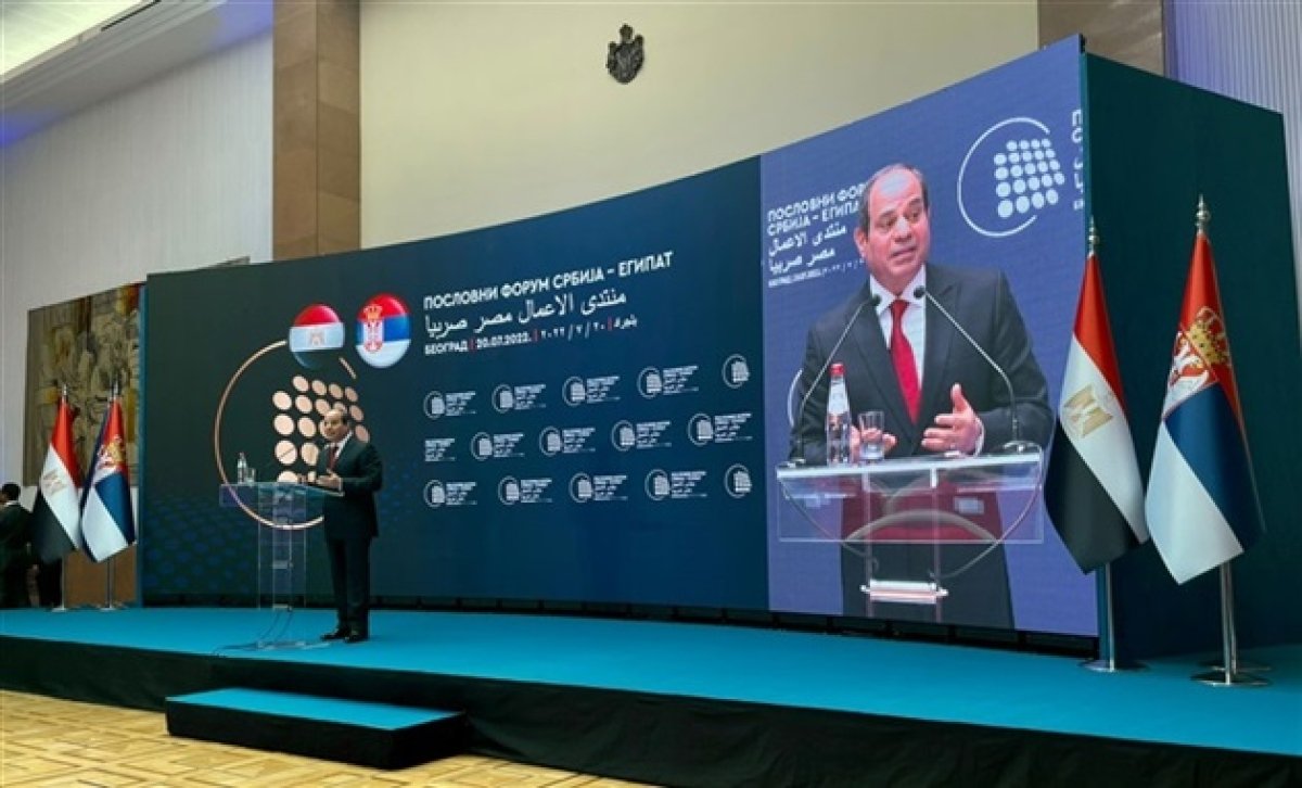 عاجل: الرئيس السيسي يفتتح منتدى الأعمال المصري الصربي