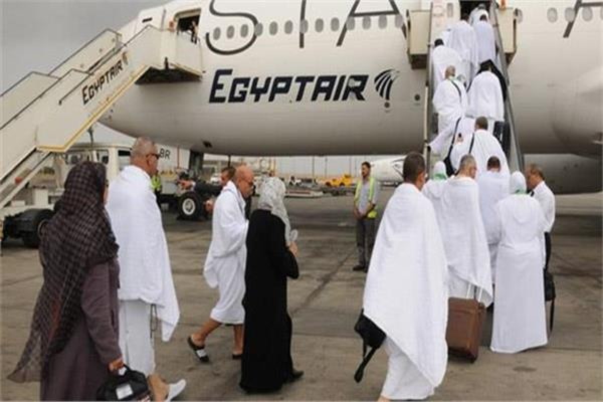 غداً.. مصر للطيران تُسير 13 رحلة جوية لعودة الحجاج