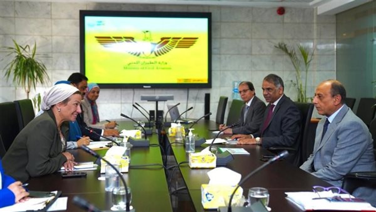 وزير الطيران: تقديم كافة التسهيلات للوفود المشاركة بمؤتمر المناخ cop27