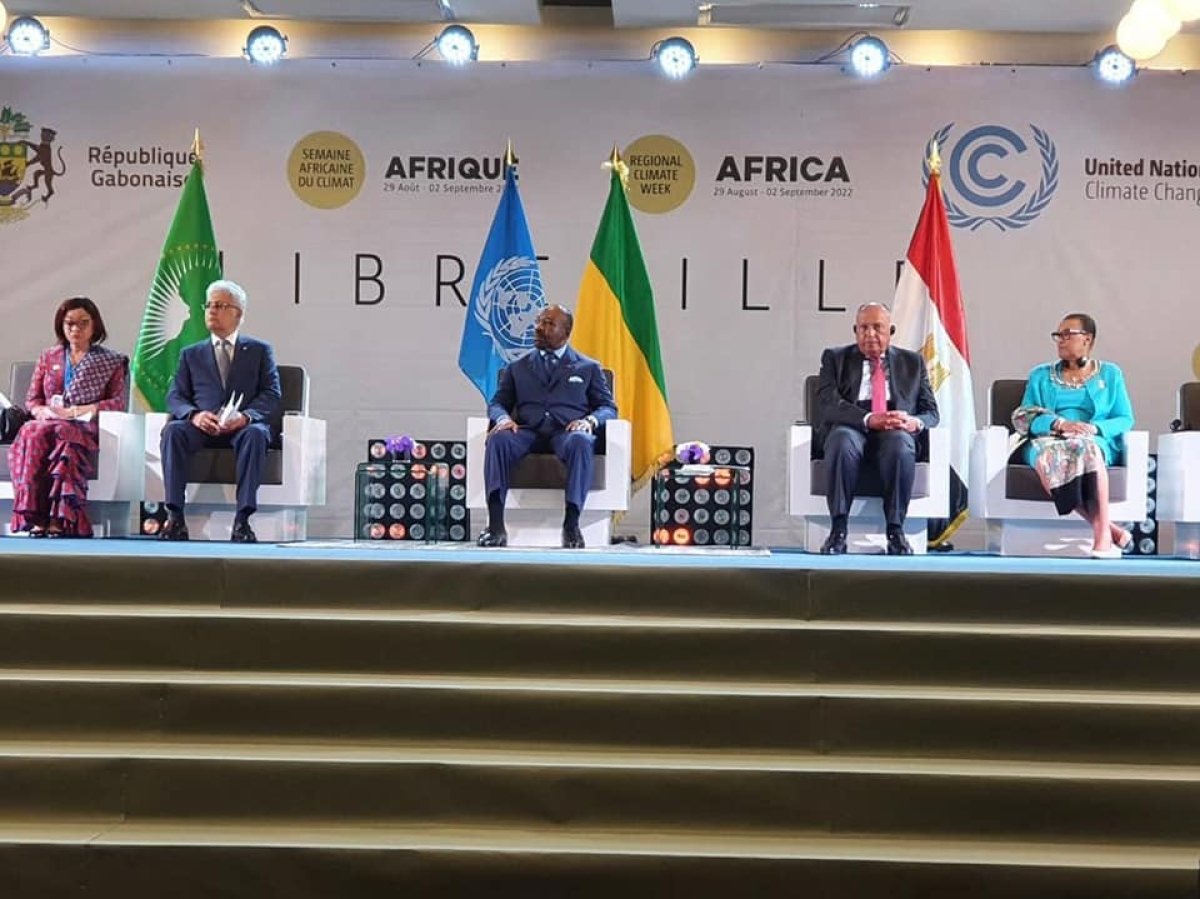  وزير الخارجية يشارك في أسبوع المناخ لإفريقيا بالجابون