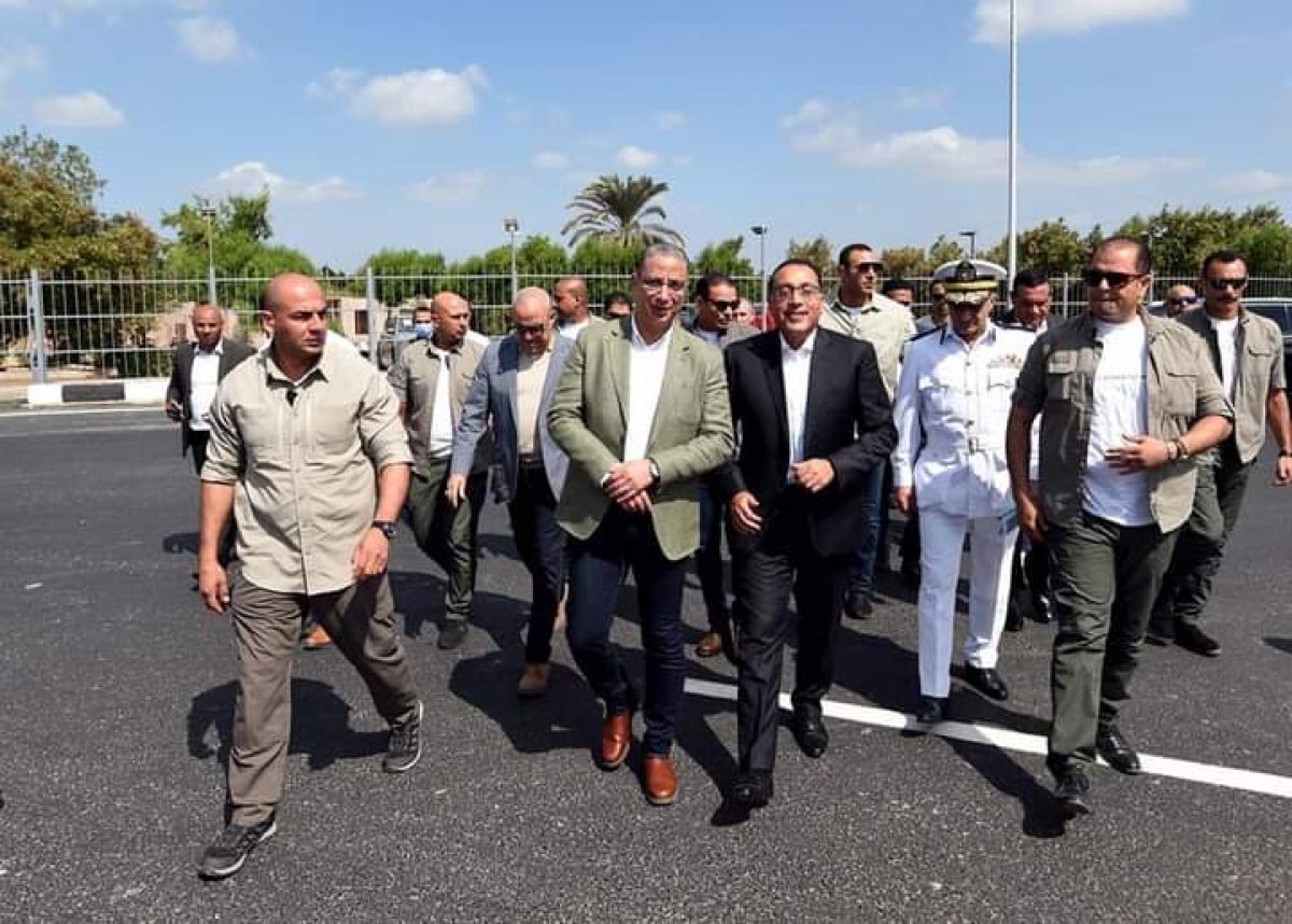 رئيس الوزراء يبدأ زيارة لمحافظة الفيوم لمتابعة سير العمل بالمشروعات التنموية والخدمية 