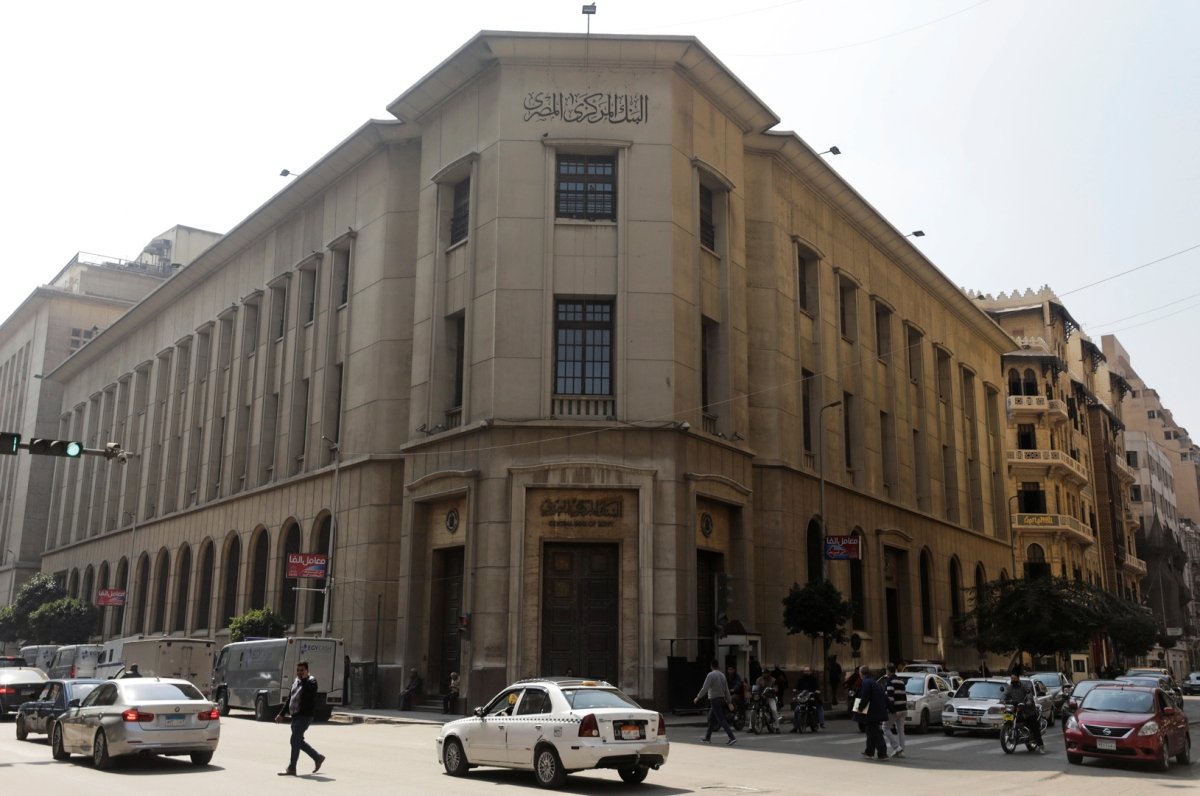 المركزي المصري: ارتفاع تحويلات المصريين العاملين بالخارج إلى 18.72 مليار دولار خلال 7 شهور