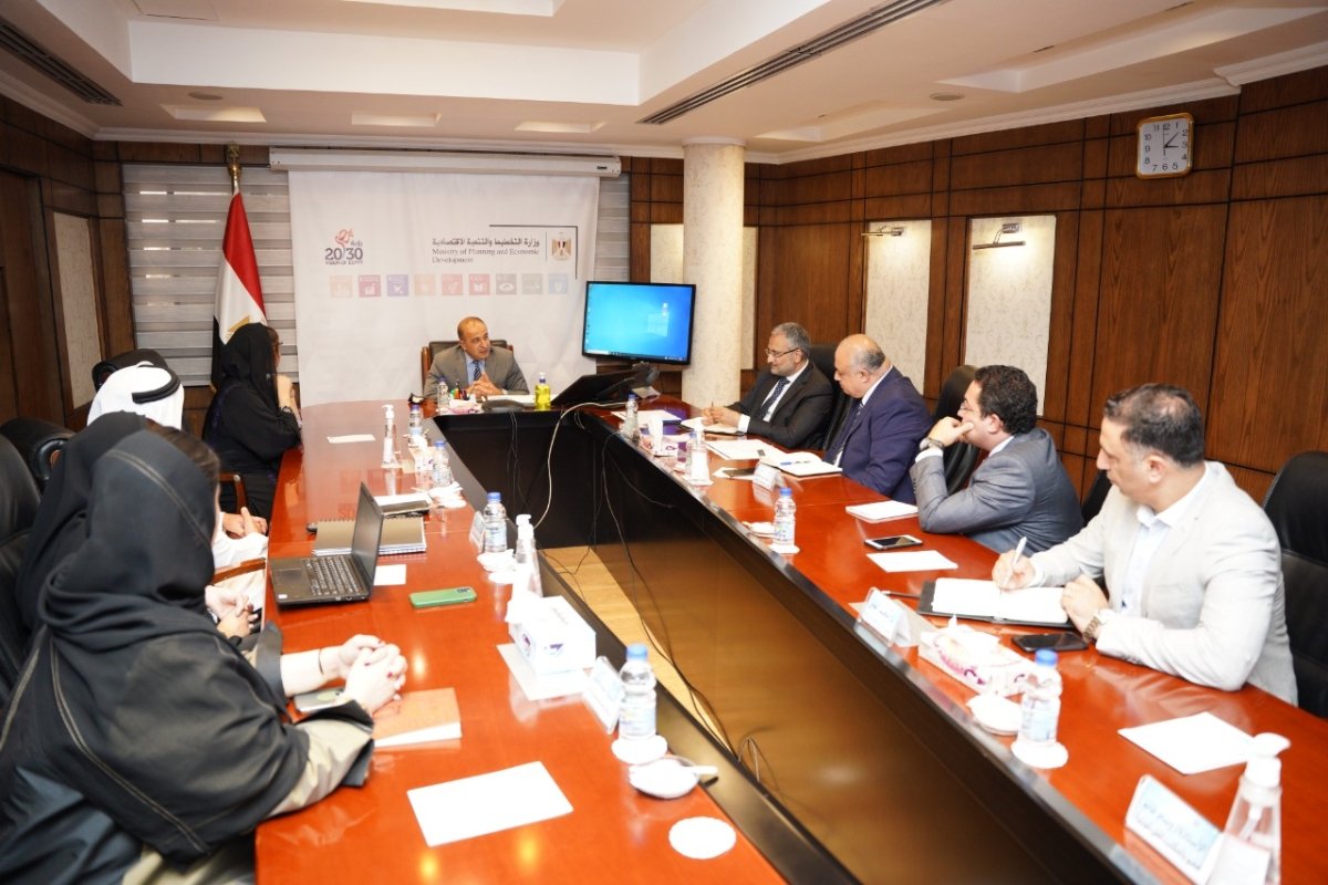 مصر والإمارات تبحثان تعزيز التعاون في التحديث الحكومي وتطوير الخدمات