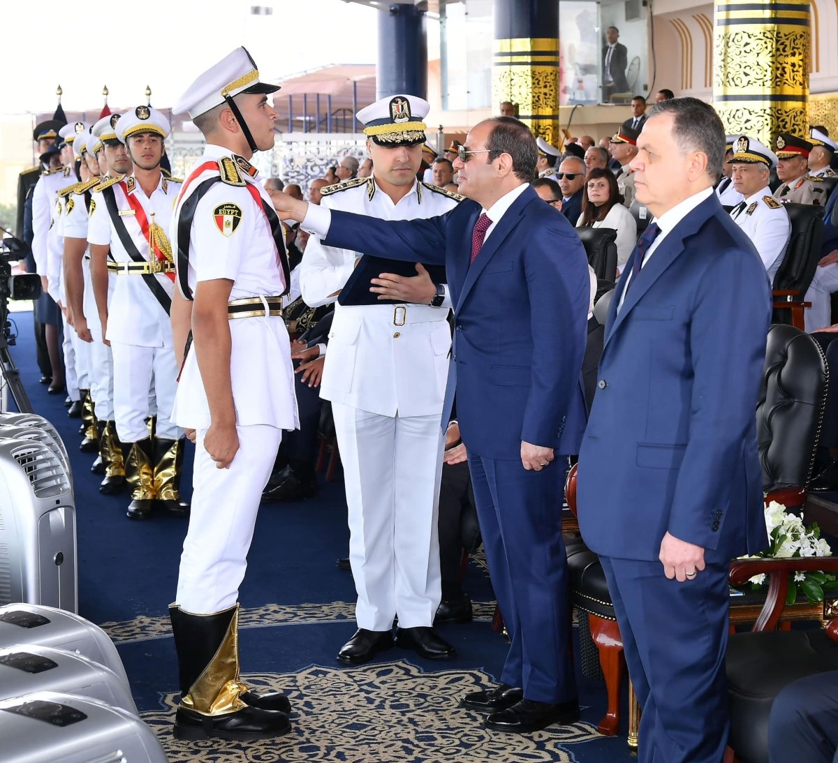 الرئيس السيسي يشهد حفل تخرج الدفعة الجديدة من أكاديمية الشرطة 2022