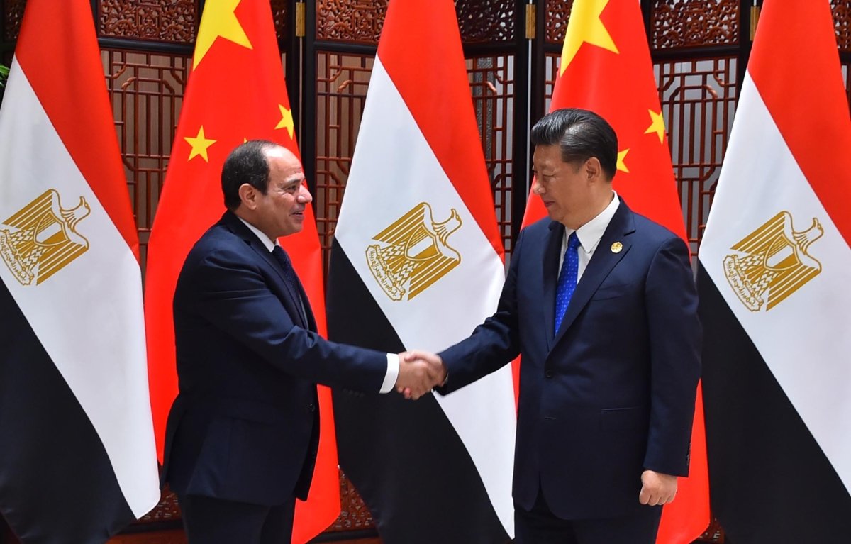 الرئيس الصيني يشيد بدور مصر فى تعزيز الاستقرار بالشرق الأوسط