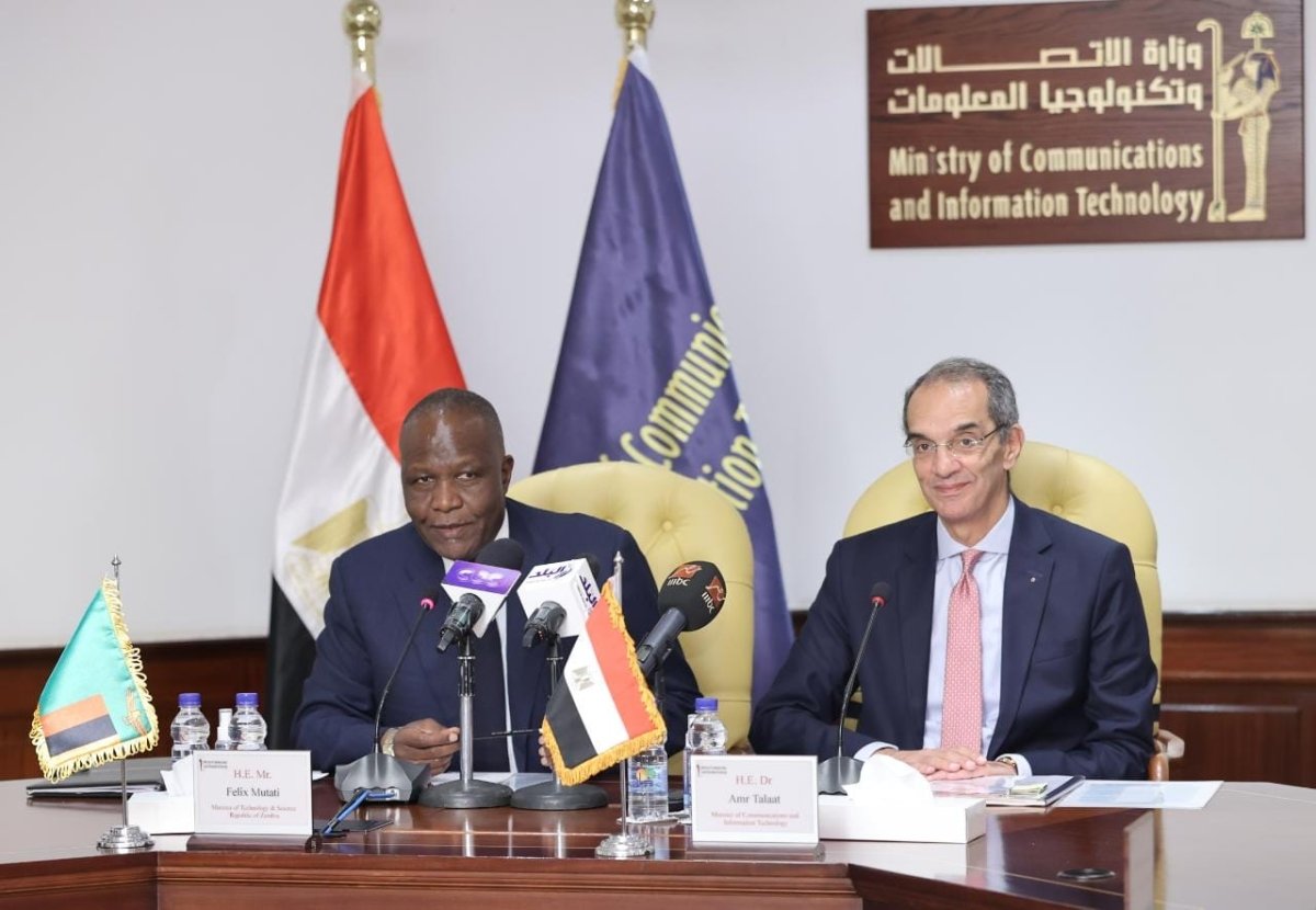 مصر وزامبيا يوقعان مذكرة تفاهم لتعزيز التعاون بين البلدين فى مجالات الاتصالات وتكنولوجيا المعلومات