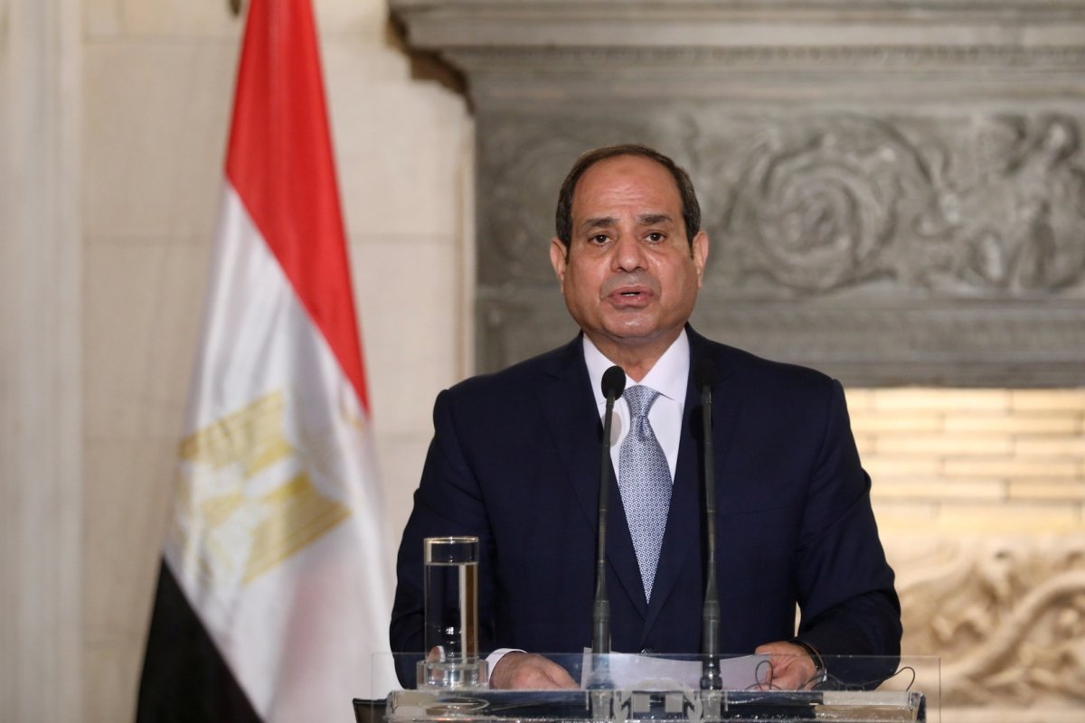 الرئيس السيسي يؤكد استعداد مصر لتقديم المساعدة إلى سوريا وتركيا لمواجهة آثار الزلزال