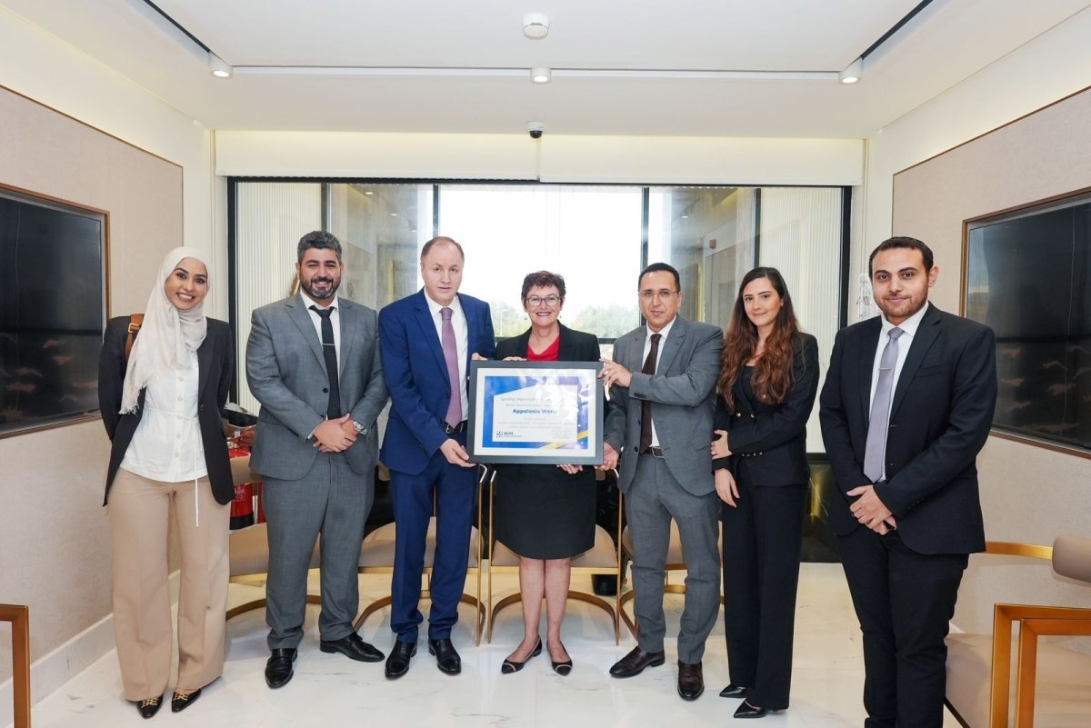 الإمارات تحصد جائزة معايير الرعاية الصحية الدولية (ACHSI) 