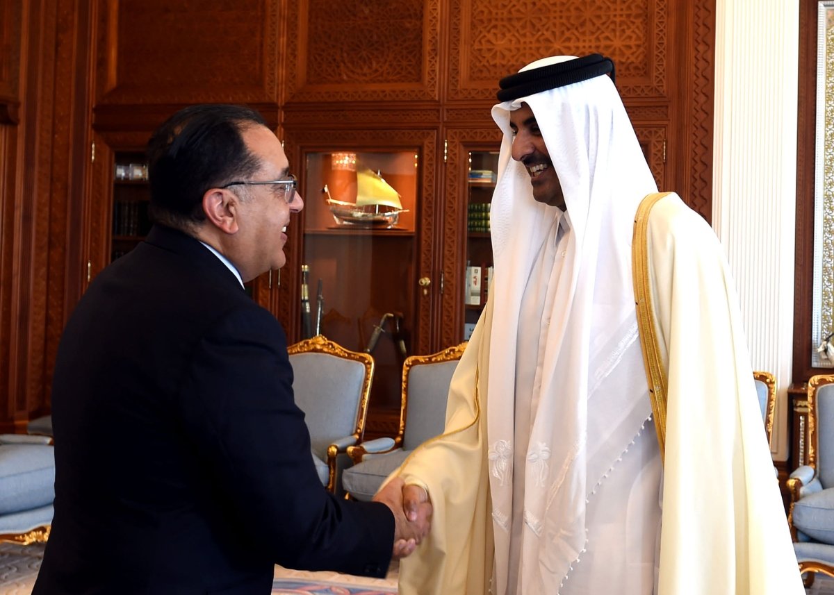 عاجل: أمير قطر يستقبل رئيس الوزراء والوفد المرافق له