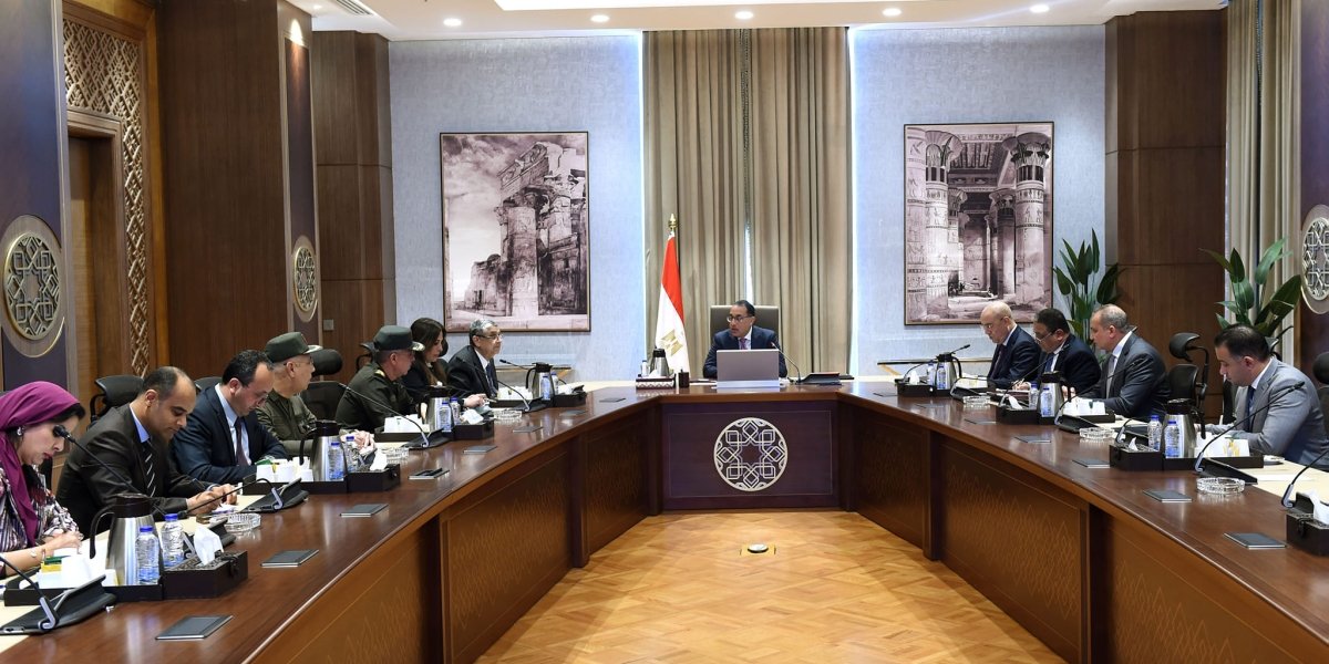 مدبولي يتابع موقف توصيل المرافق لمشروع تطوير عواصم المحافظات ضمن مبادرة "سكن كل المصريين"