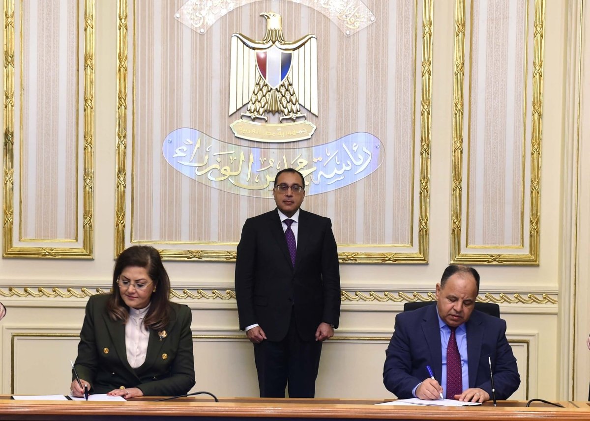 مدبولي يشهد توقيع بروتوكول تعاون بشأن برنامج الحوافز المادية بالمشروع القومي لتنمية الأسرة المصرية 