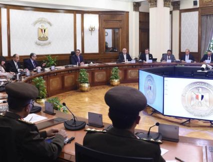 رئيس الوزراء يتابع الموقف التنفيذي لمشروع التجلي الأعظم بمدينة سانت كاترين